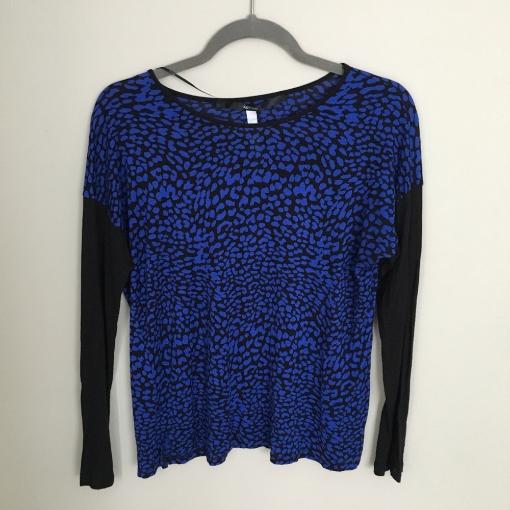 Kensie royal blue leopard black long sleeve top